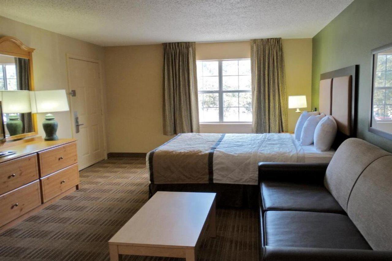 Extended Stay America Select Suites - Raleigh - Research Triangle Park - Hwy 55 Durham Eksteriør billede